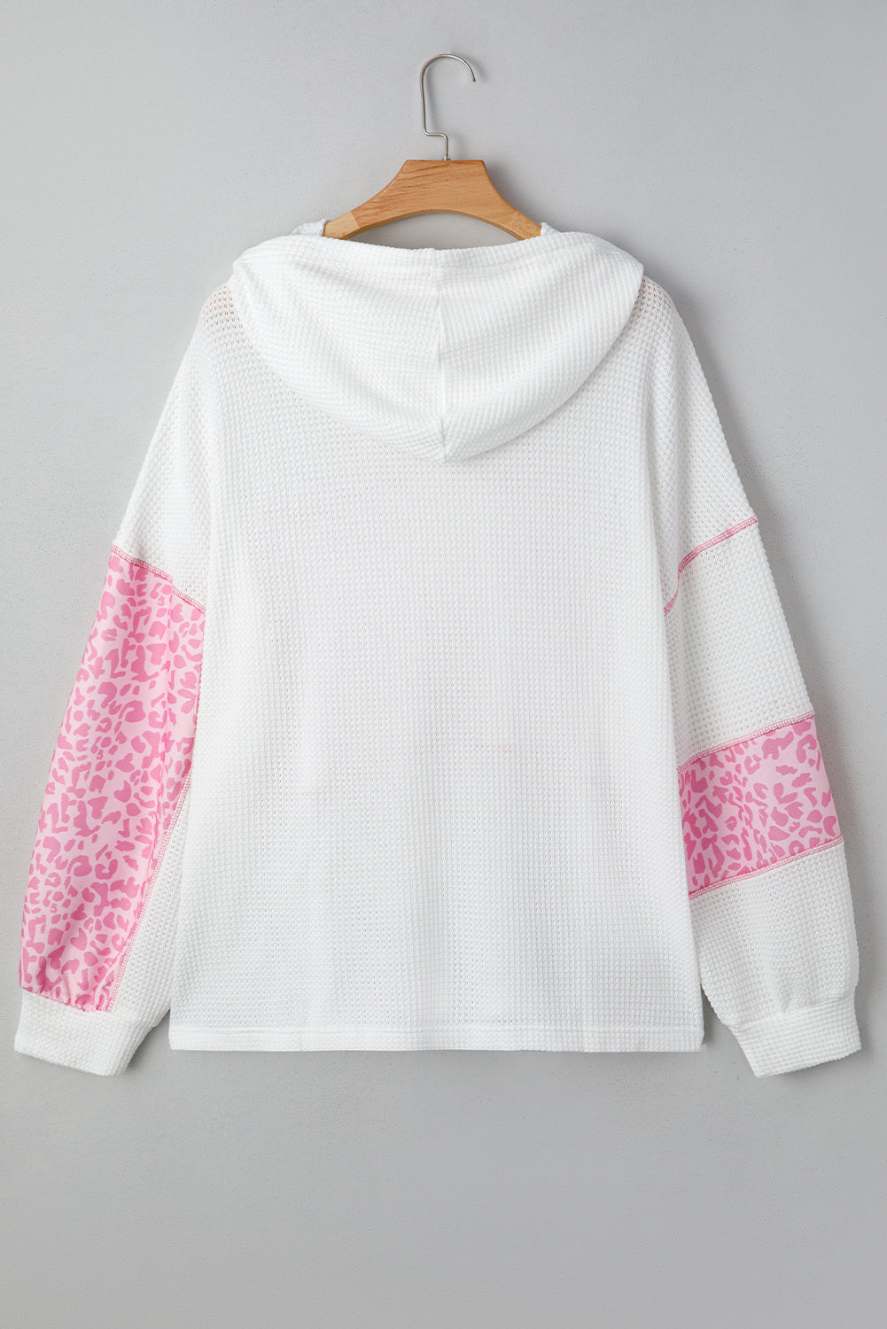 Sudadera con capucha de talla grande con botones, punto gofre, patchwork de leopardo y rayas rosas