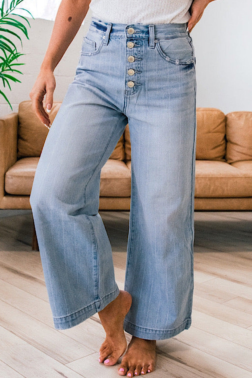 Vaqueros de pierna ancha con botones múltiples en azul Beau