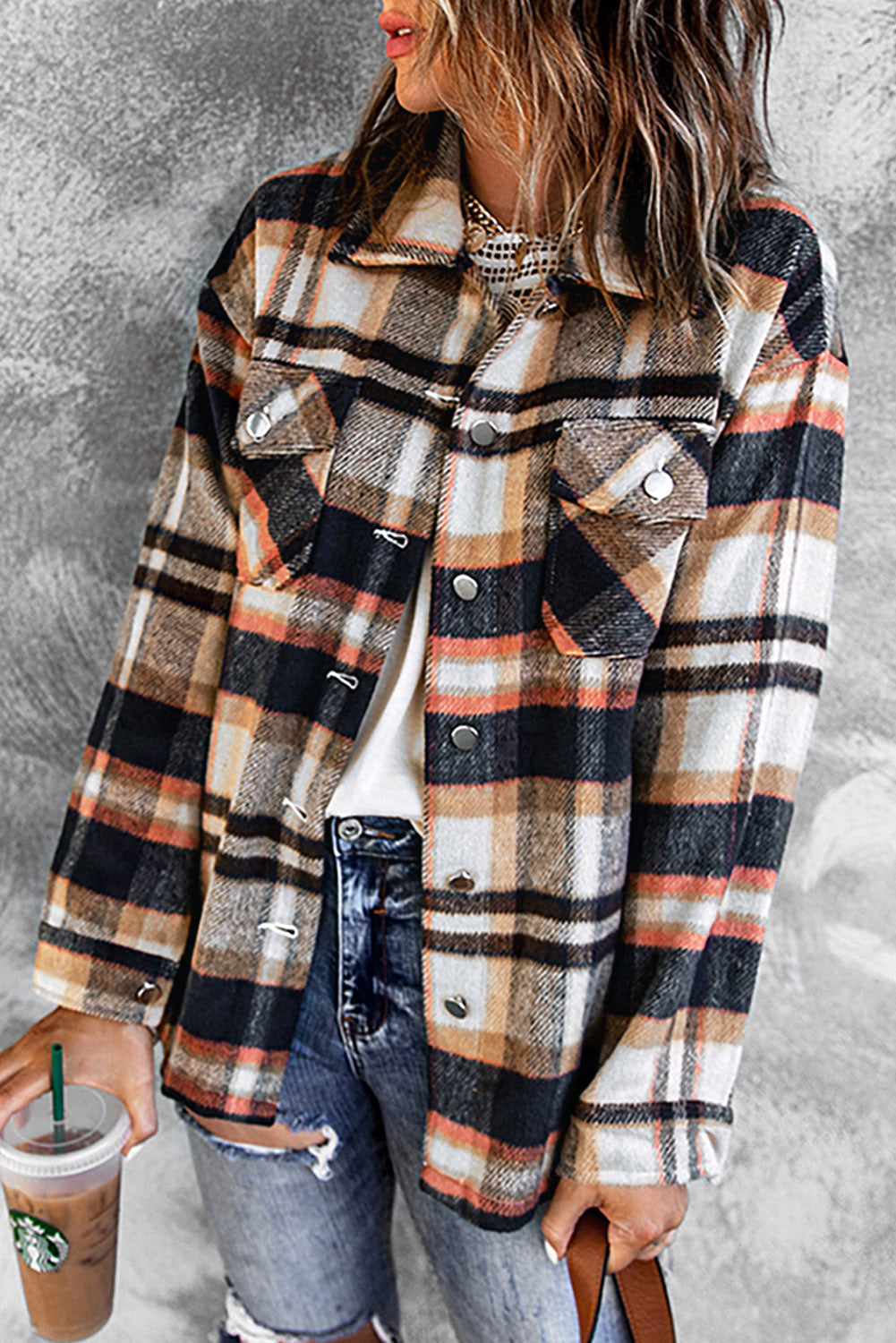 Chaqueta con bolsillos y estampado de cuadros geométricos