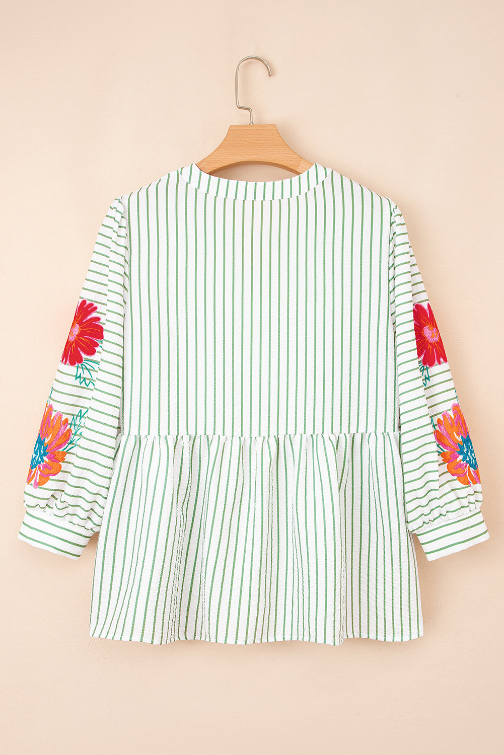 Blusa babydoll con cuello con muesca, mangas abullonadas y flores a rayas verdes
