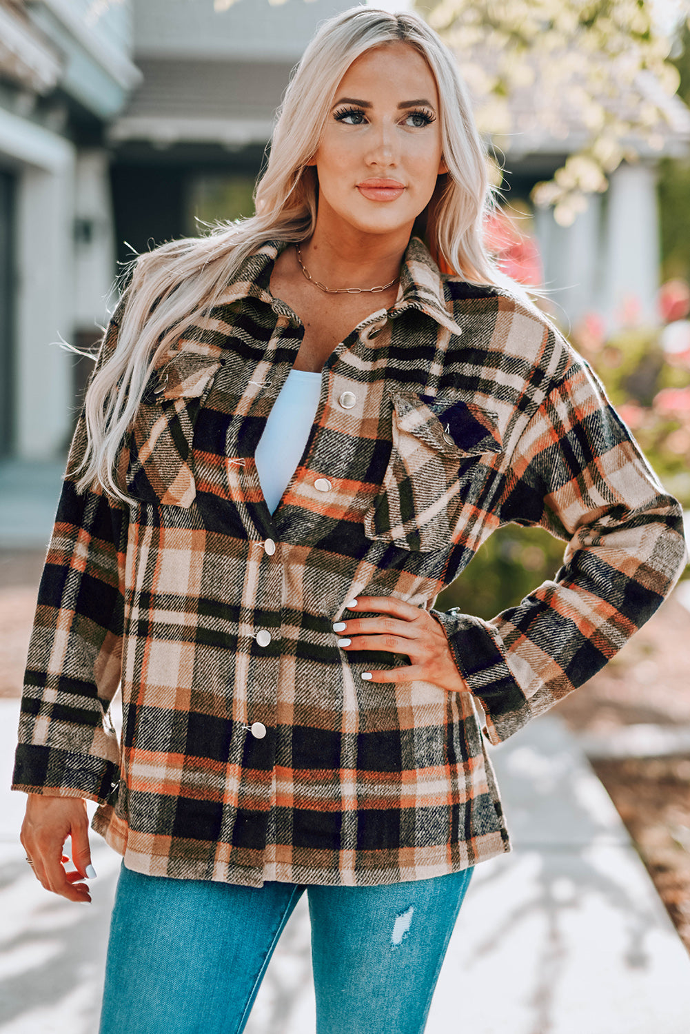 Chaqueta con bolsillos y estampado de cuadros geométricos